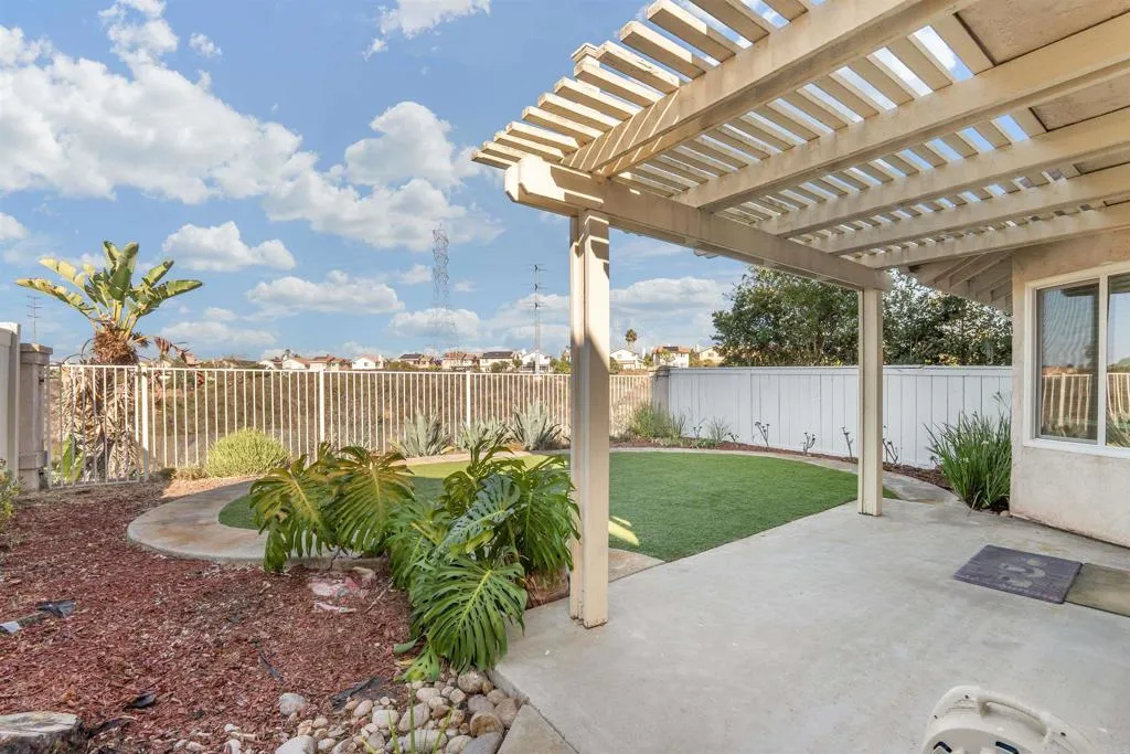 https://cdn.realtyfeed.com/cdn/127/307067217/167e1be1e5c4c8feab03d7f6676c4862.webp