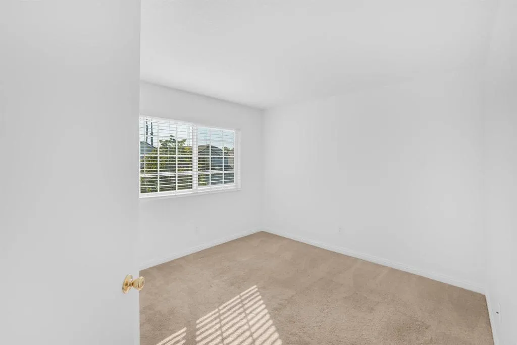 https://cdn.realtyfeed.com/cdn/127/307067217/1826fa2eb2741cdd4c377399b529214b.webp