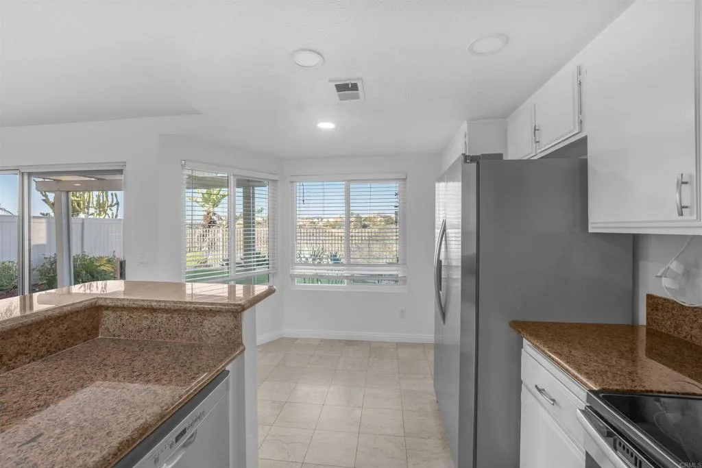 https://cdn.realtyfeed.com/cdn/127/307067217/8e0366bd5670dad50dd0ac0b723e74c2.webp