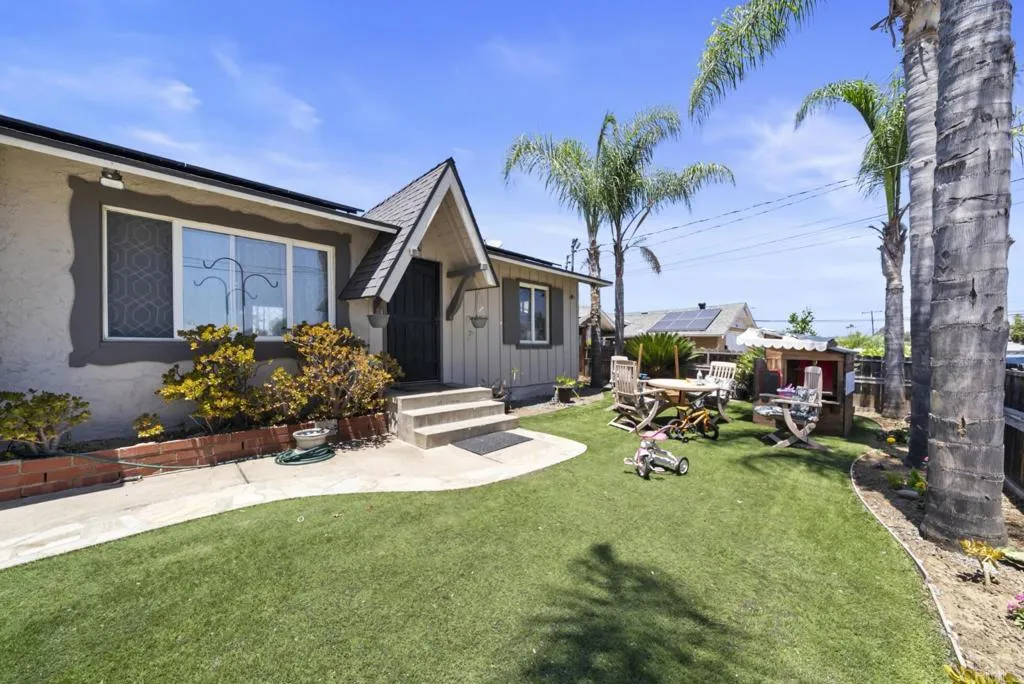 826 Ellen Lane, El Cajon, CA 92019 - Main photo, El Cajon, CA