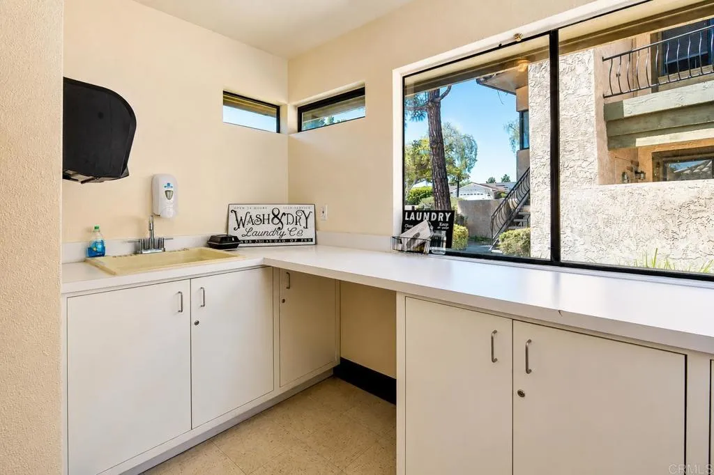 https://cdn.realtyfeed.com/cdn/127/307067224/54e9de890db20300d2b62f9b17377cf3.webp