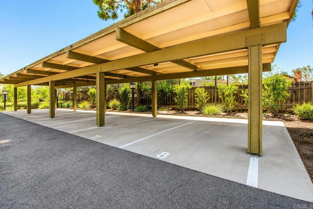 https://cdn.realtyfeed.com/cdn/127/307067224/a2c1c4ae7faeec97b220f8296777066d.webp