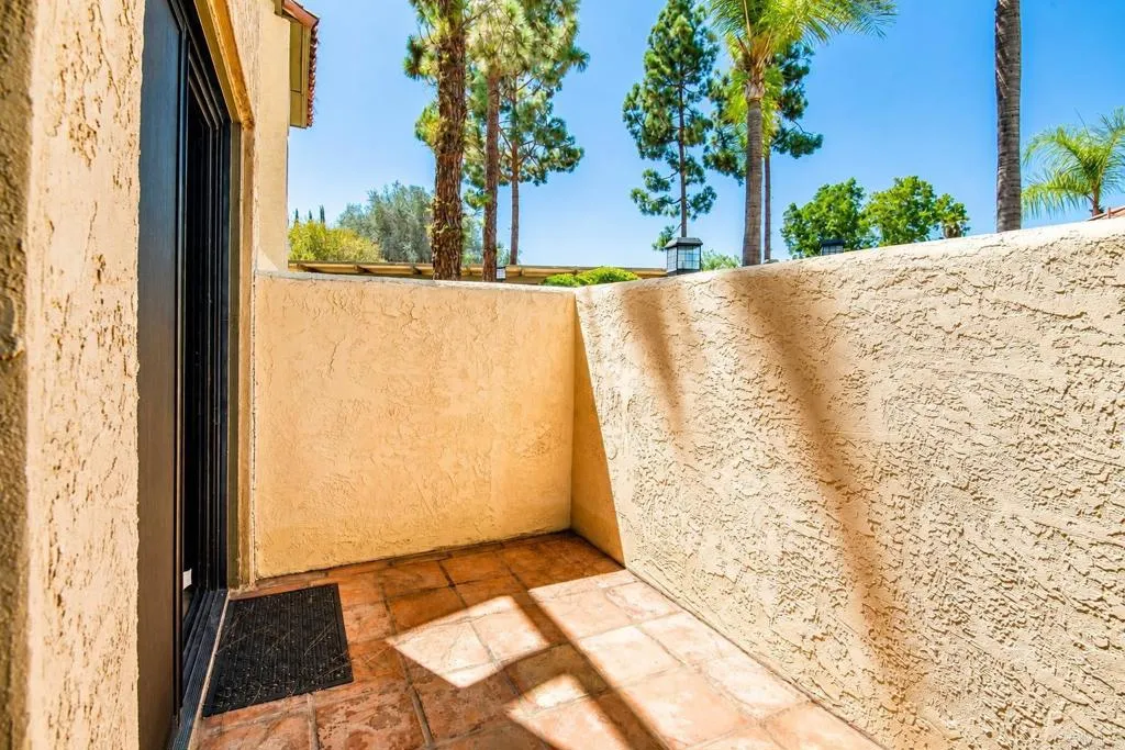 https://cdn.realtyfeed.com/cdn/127/307067224/f427b5e1d2a93153f83c162389947ac9.webp