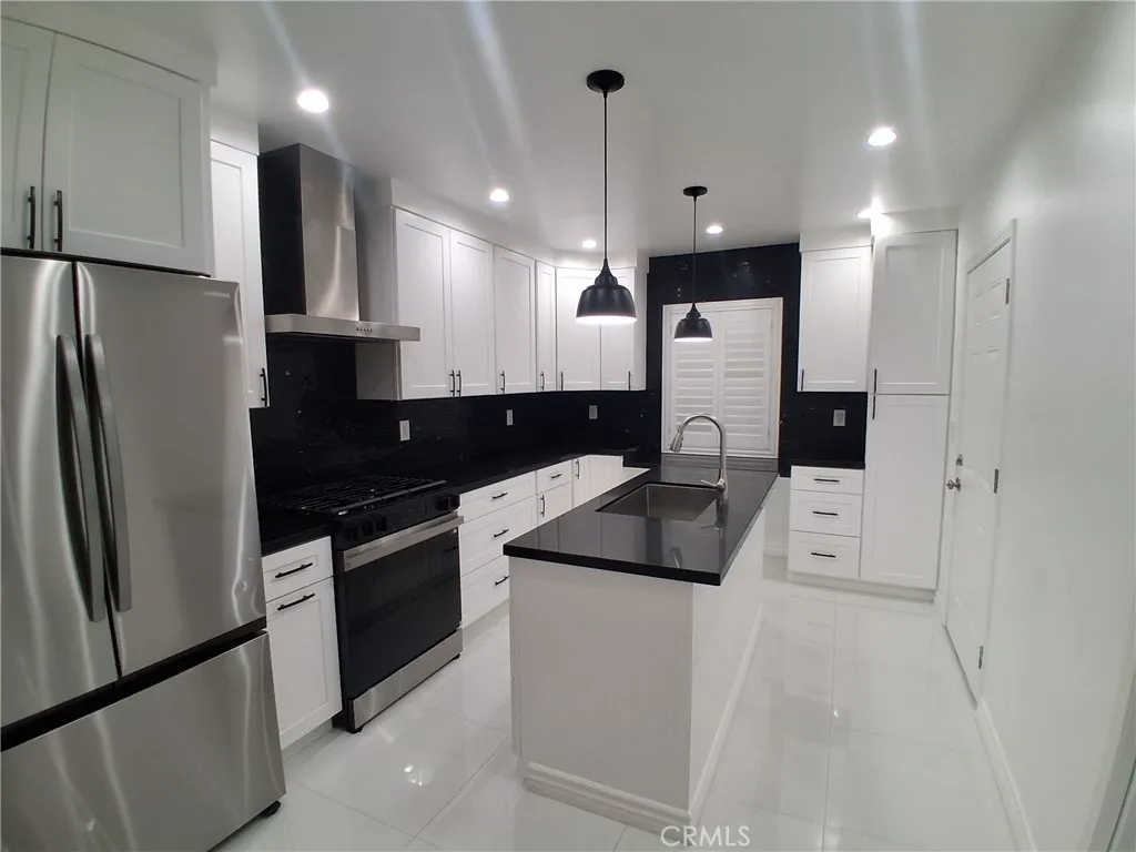 Pacoima, CA 91331