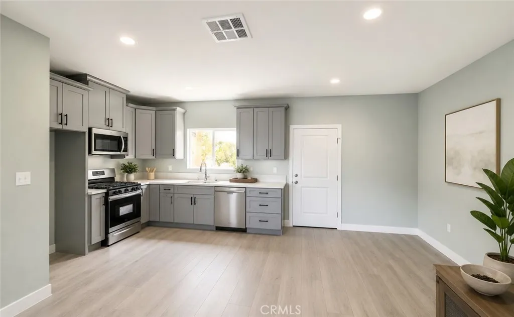 North Hills, CA 91343