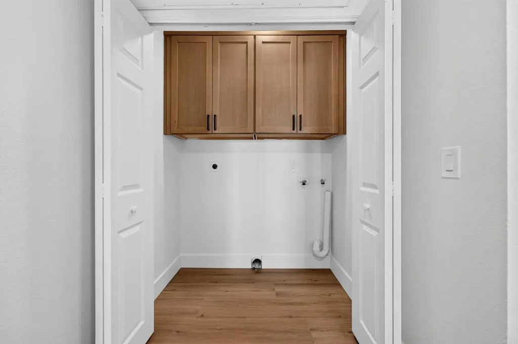 https://cdn.realtyfeed.com/cdn/127/307067260/2d97ac2ca78e9603aecfe425ed6d101b.webp