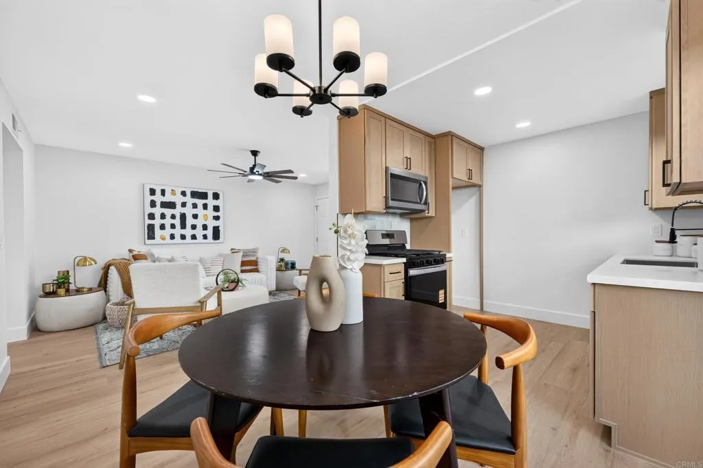 https://cdn.realtyfeed.com/cdn/127/307067260/f80d461de04da9ae012ec7905c6225c3.webp