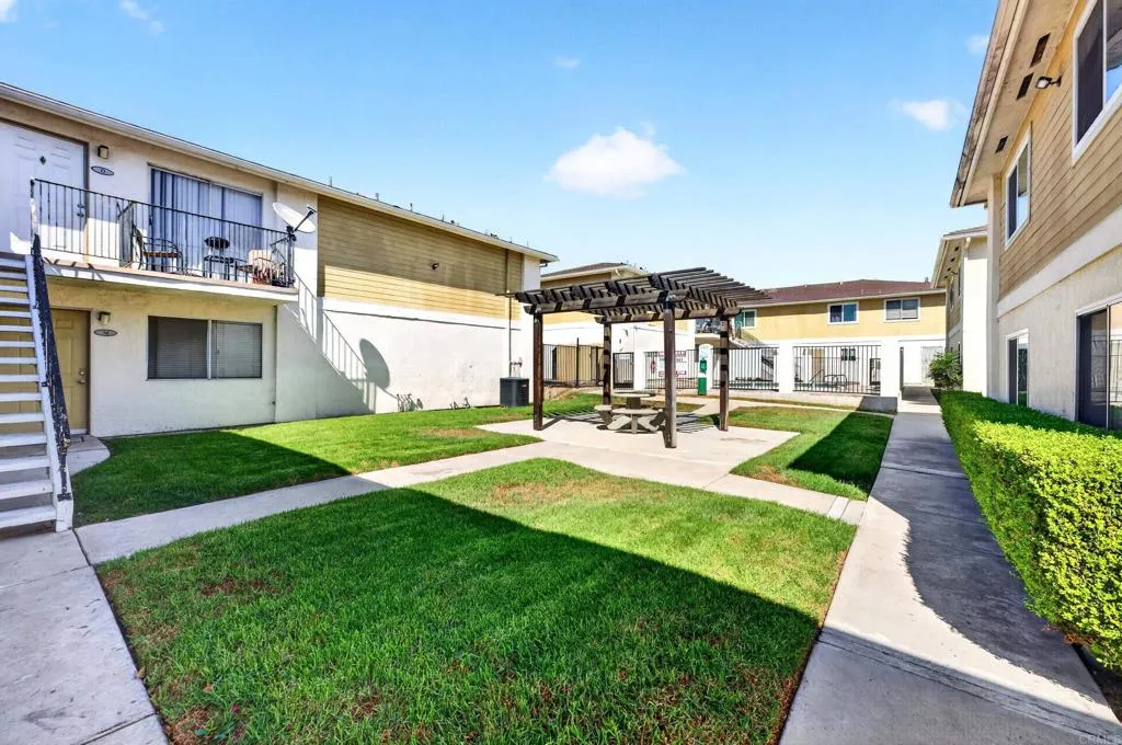 https://cdn.realtyfeed.com/cdn/127/307067260/f967a309b25c3879028248f44cde07b3.webp