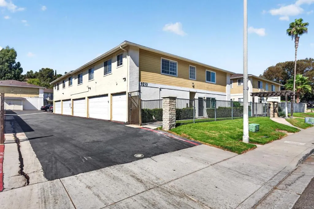 https://cdn.realtyfeed.com/cdn/127/307067260/fa527926a1bd342076601e0b73ae1fbf.webp