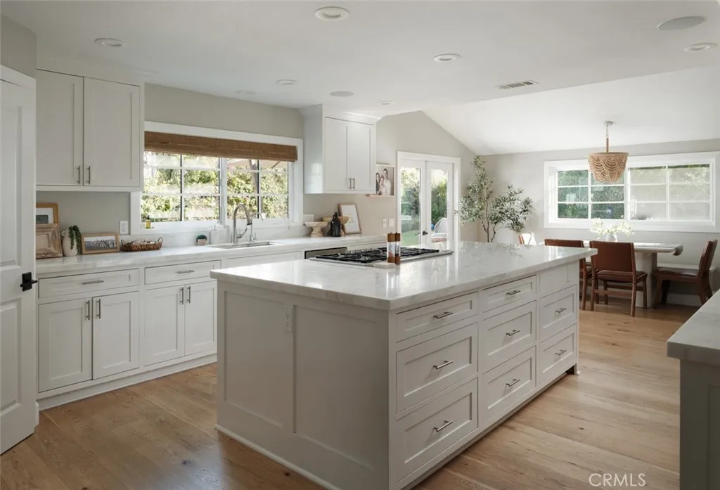 Newport Beach, CA 92660