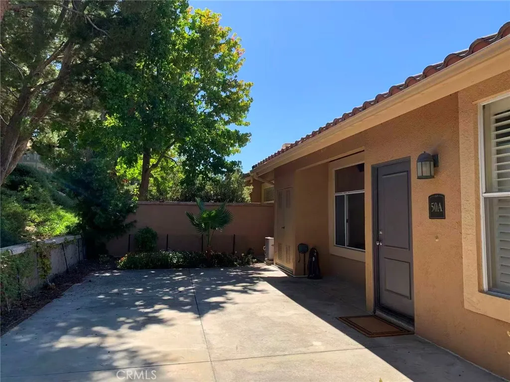 Lake Forest, CA 92610