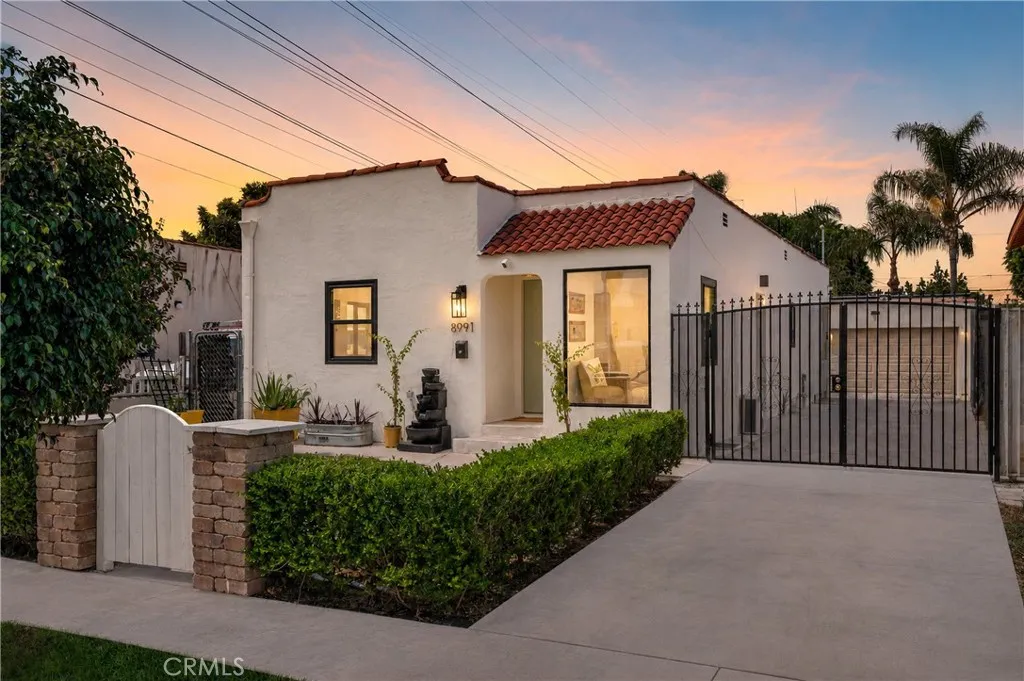 South Gate, CA 90280