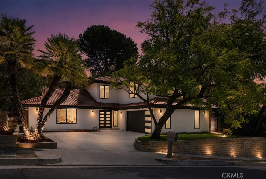Porter Ranch, CA 91326