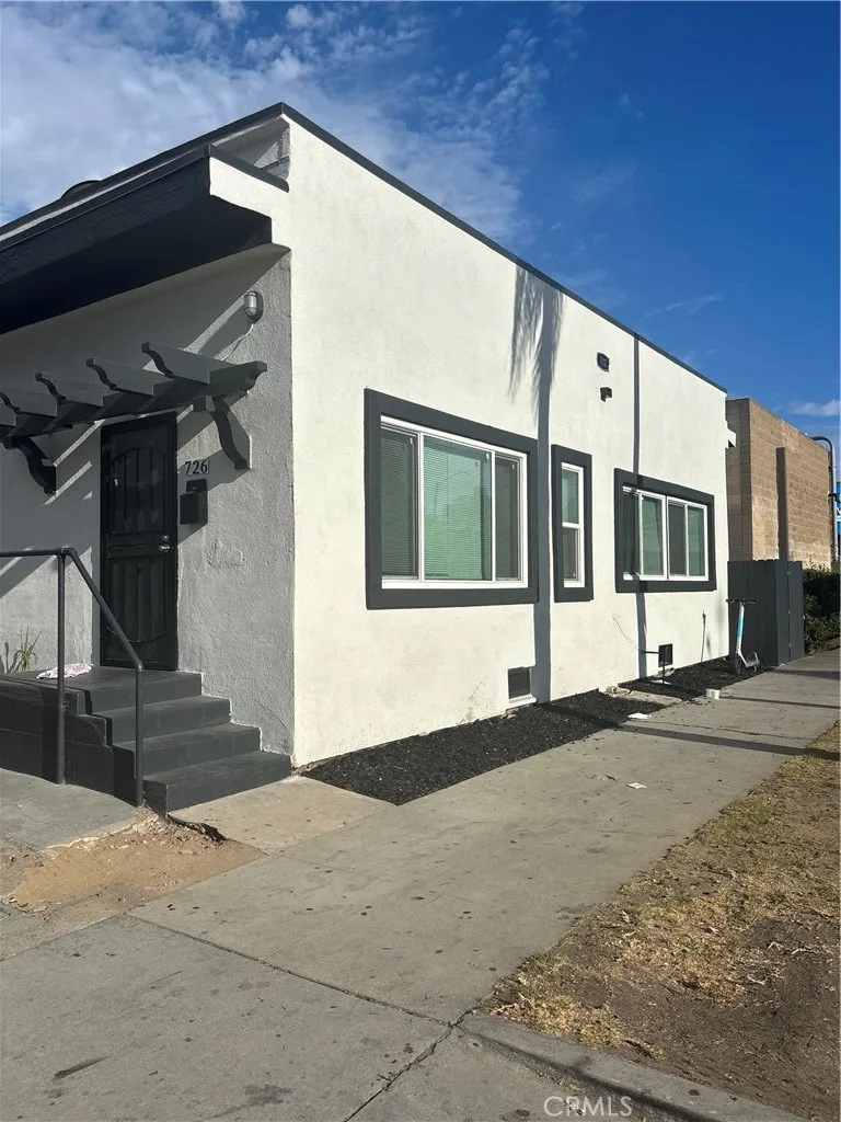 Long Beach, CA 90813