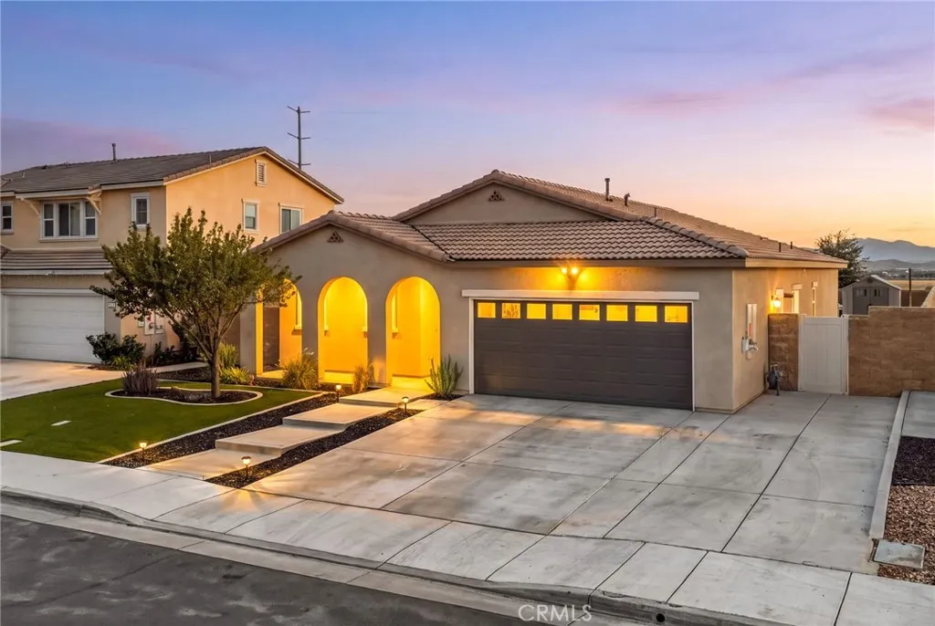 Menifee, CA 92585