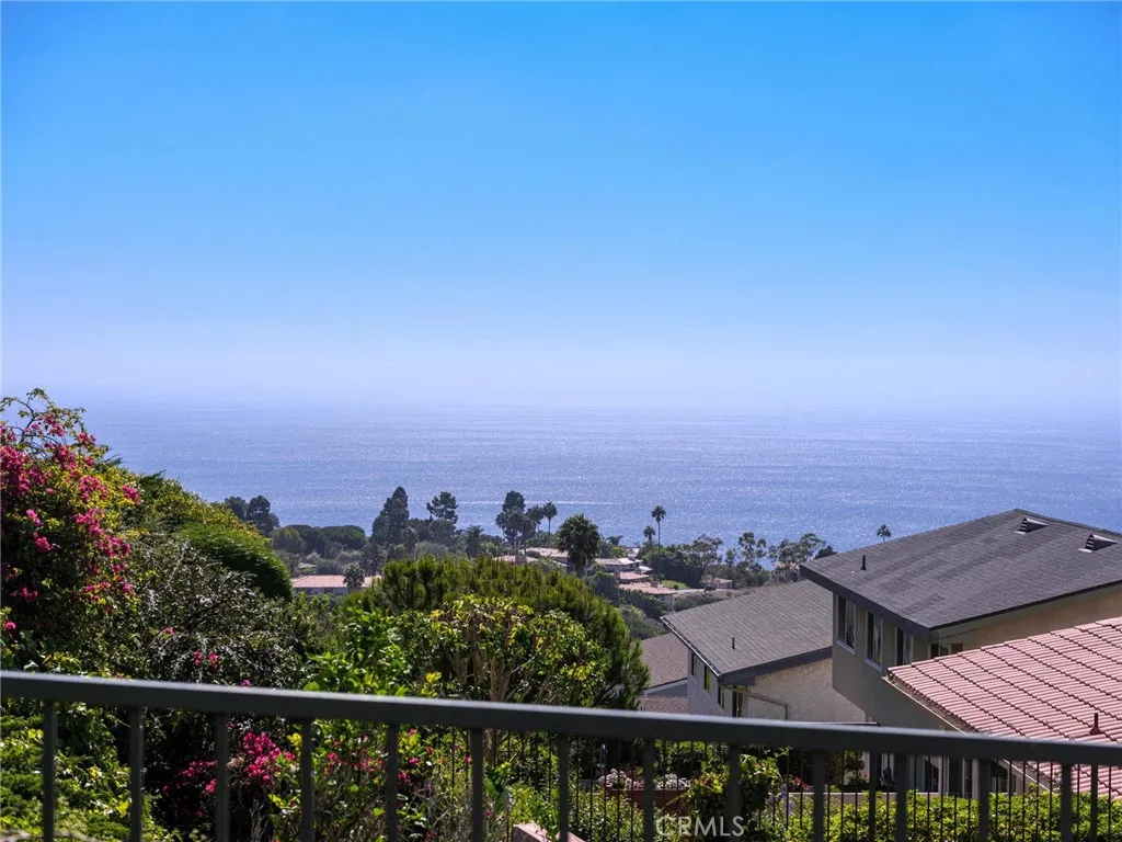 Rancho Palos Verdes, CA 90275