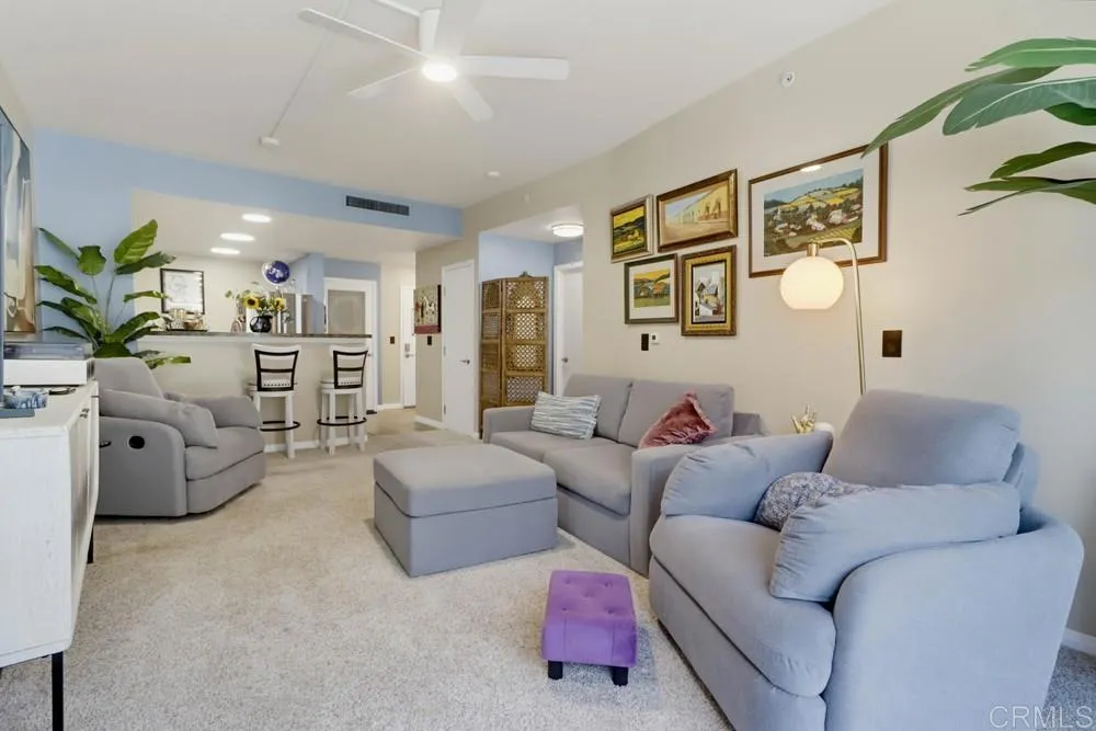 https://cdn.realtyfeed.com/cdn/127/307067524/2e3968dc06b4dae5e9131650ffe7a90e.webp