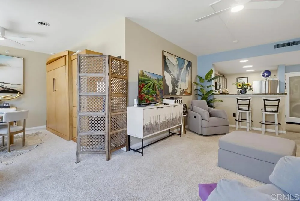 https://cdn.realtyfeed.com/cdn/127/307067524/489614013a34587895d70a853090dfea.webp