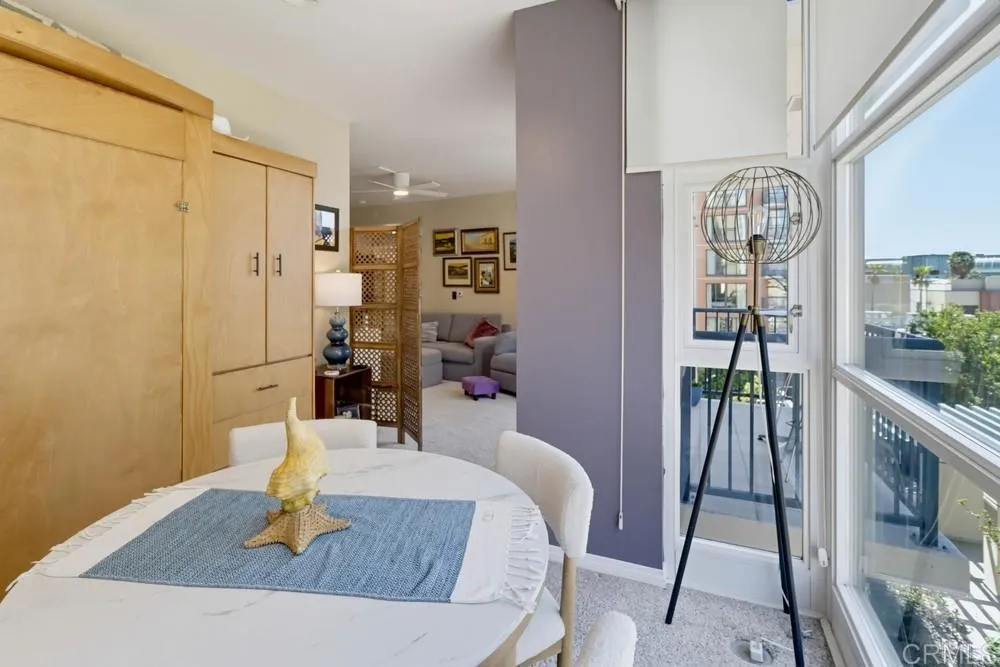 https://cdn.realtyfeed.com/cdn/127/307067524/688f88e1984a0ceb13d693535e33f8b5.webp
