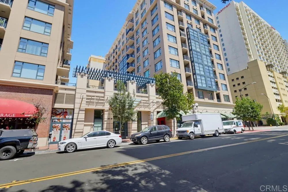 https://cdn.realtyfeed.com/cdn/127/307067524/8adc840ba5c49b1cba0005ae7b665ac5.webp