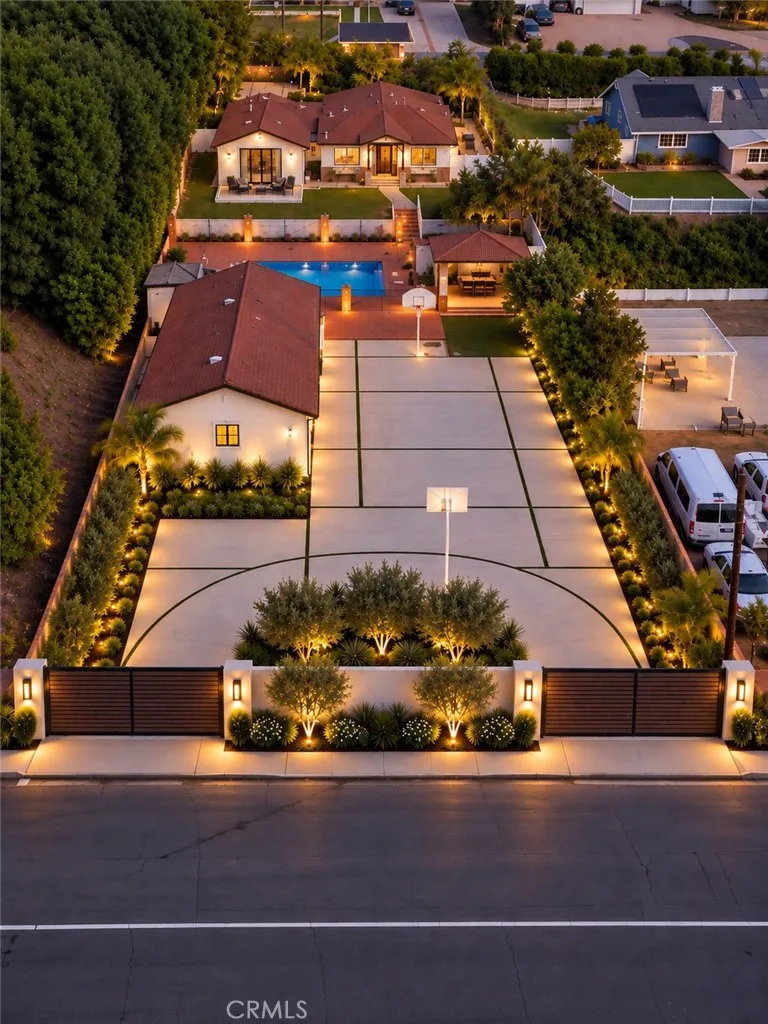 Yorba Linda, CA 92886
