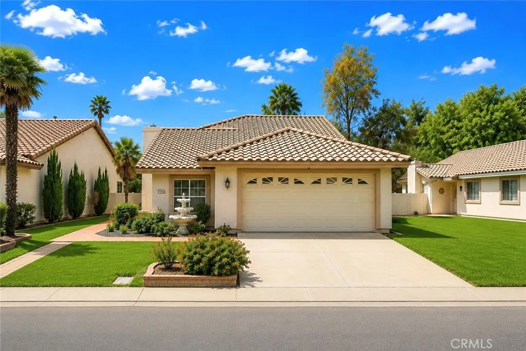 Banning, CA 92220