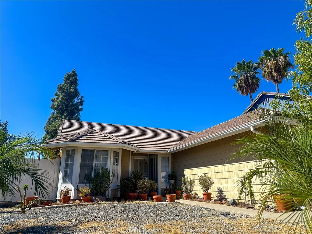 Murrieta, CA 92562
