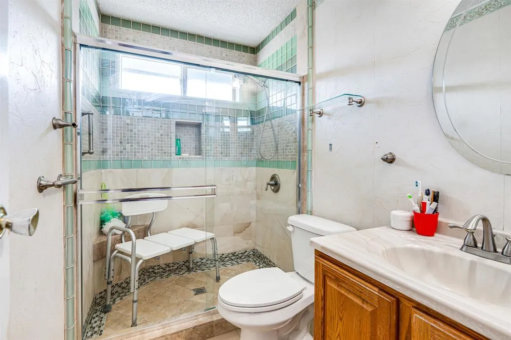 https://cdn.realtyfeed.com/cdn/127/307067583/451c089e8b007c3114bda7bd25c2197f.webp