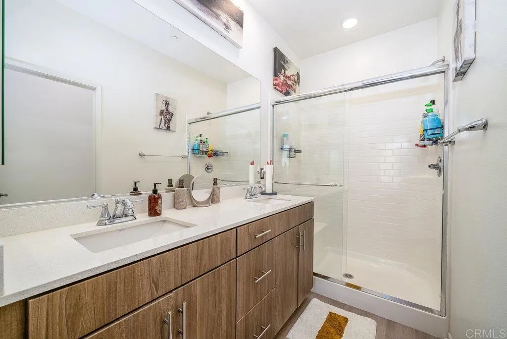 https://cdn.realtyfeed.com/cdn/127/307067584/5ac1ecc3710ed1dc50cf519ac4e59972.webp