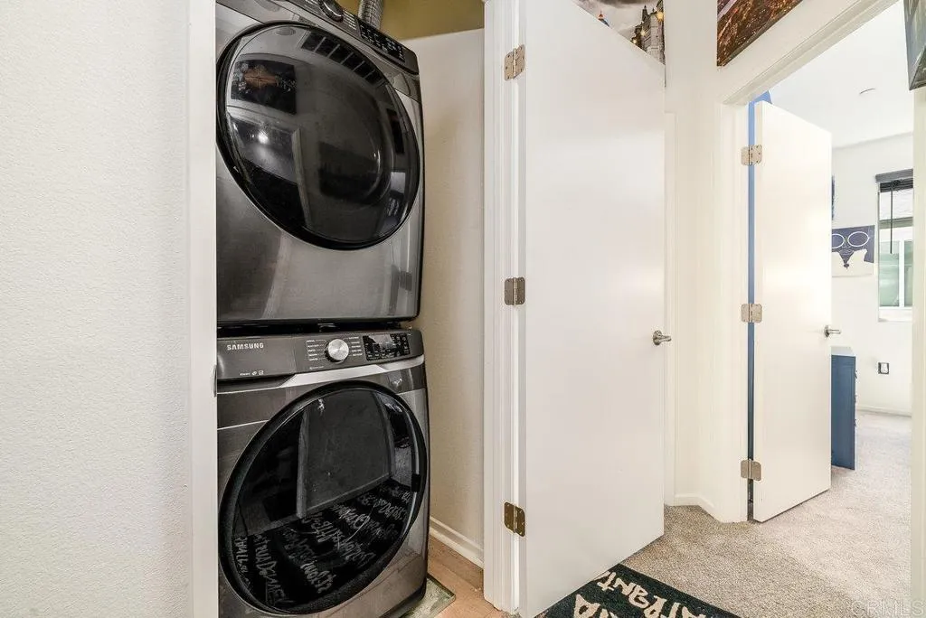 https://cdn.realtyfeed.com/cdn/127/307067584/6fb8992a509296780c54e7cad61d5b9a.webp