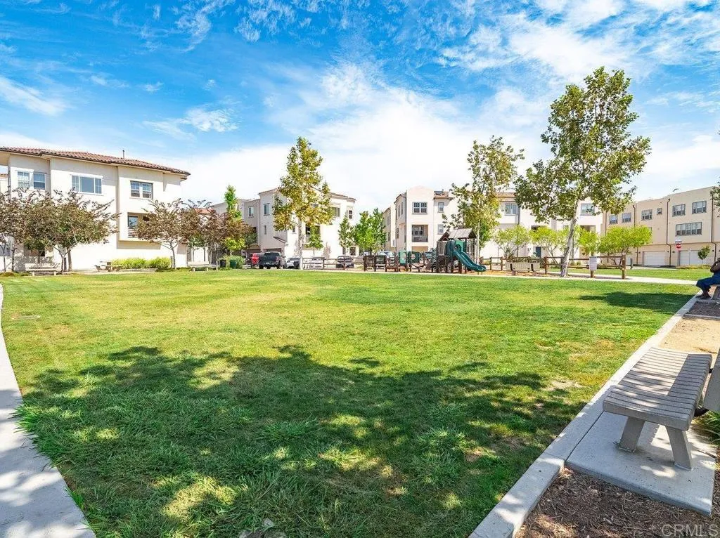 https://cdn.realtyfeed.com/cdn/127/307067584/85f4dd86ef3abad483408c5a83d34941.webp
