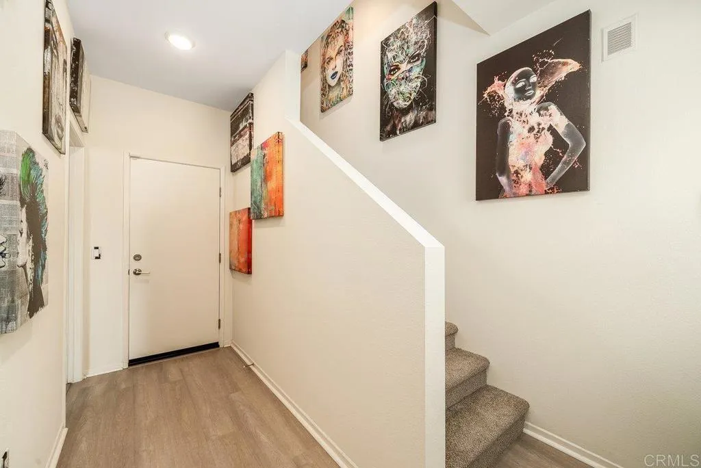 https://cdn.realtyfeed.com/cdn/127/307067584/9672c317386f45dc84a9706487d876b0.webp