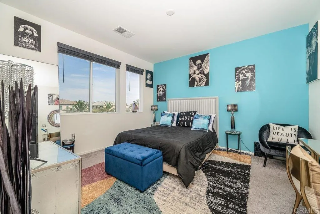 https://cdn.realtyfeed.com/cdn/127/307067584/98bda772ec0e050ed5b98e9ba8e03fc0.webp