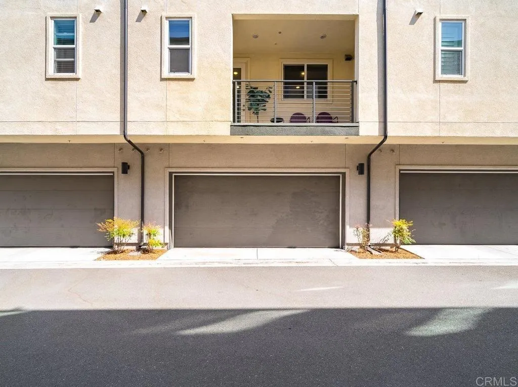 https://cdn.realtyfeed.com/cdn/127/307067584/d32a6801774968e9636d40cefab4f709.webp