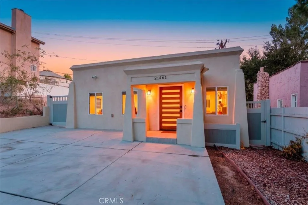 Chatsworth, CA 91311