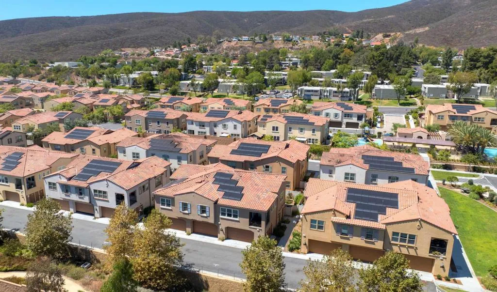 https://cdn.realtyfeed.com/cdn/127/307067658/053ff0e92c528caf0e69523d8ee6b39a.webp