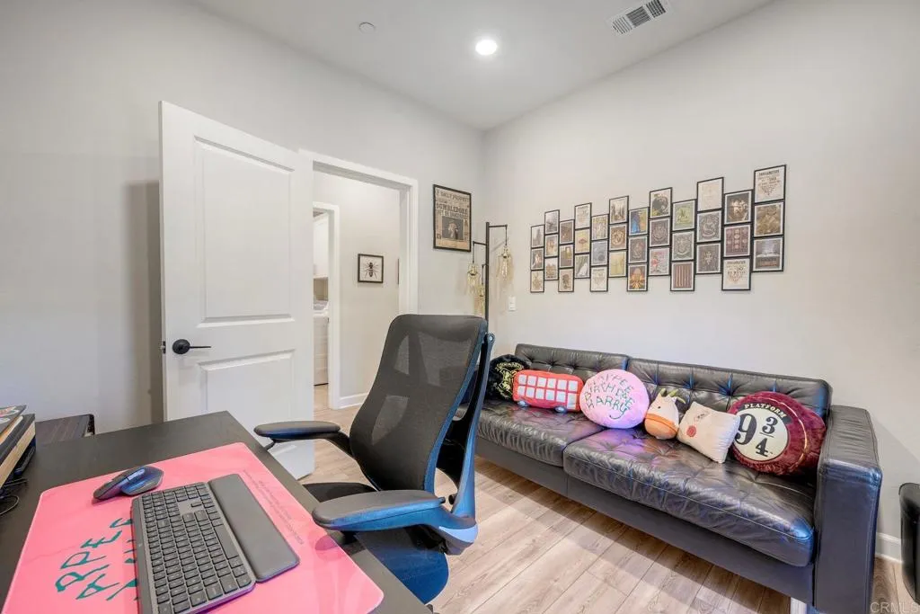 https://cdn.realtyfeed.com/cdn/127/307067658/2b252237c441de3672e681d86b919a31.webp