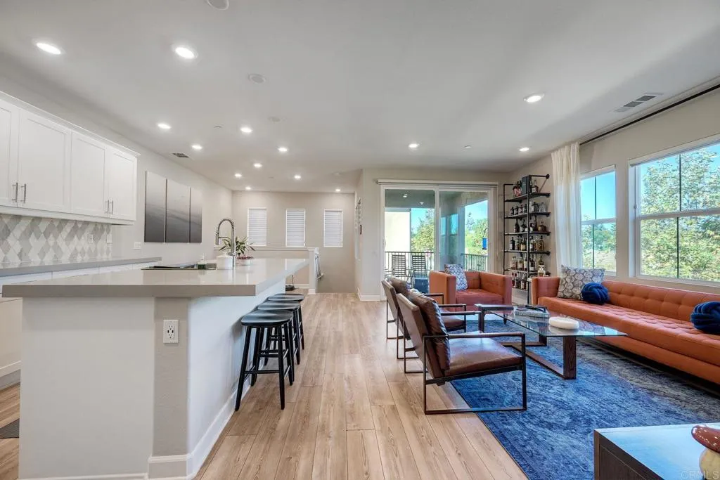 https://cdn.realtyfeed.com/cdn/127/307067658/5615fc60a7848aeb000ca1486d9b03ab.webp