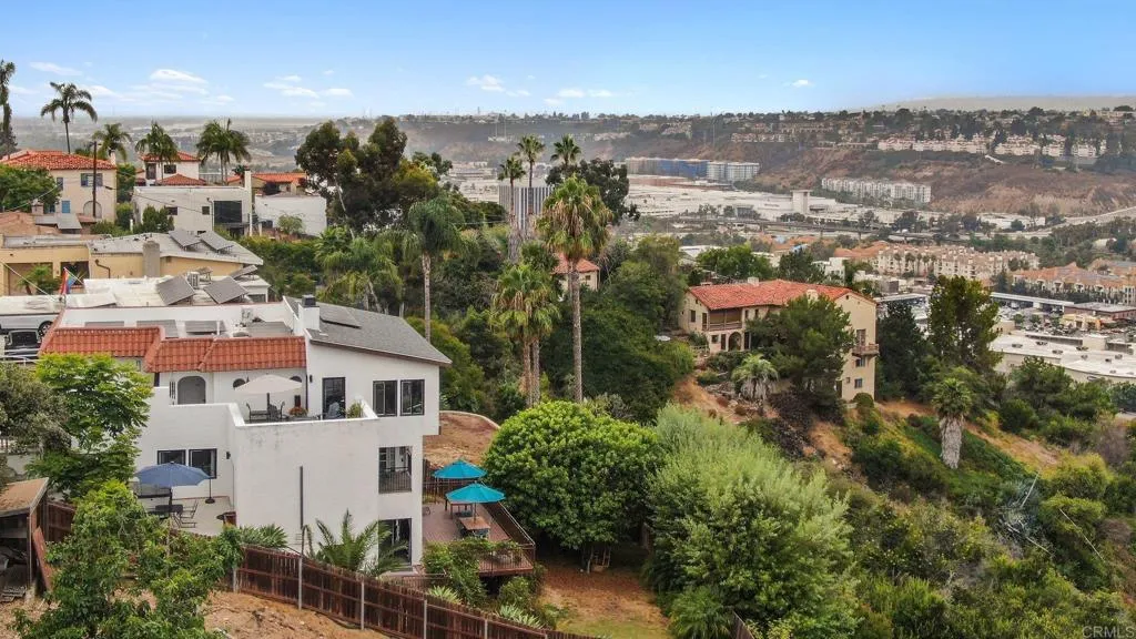 https://cdn.realtyfeed.com/cdn/127/307067660/0e1fcd982c2e568be77bdc6cd7fb488f.webp