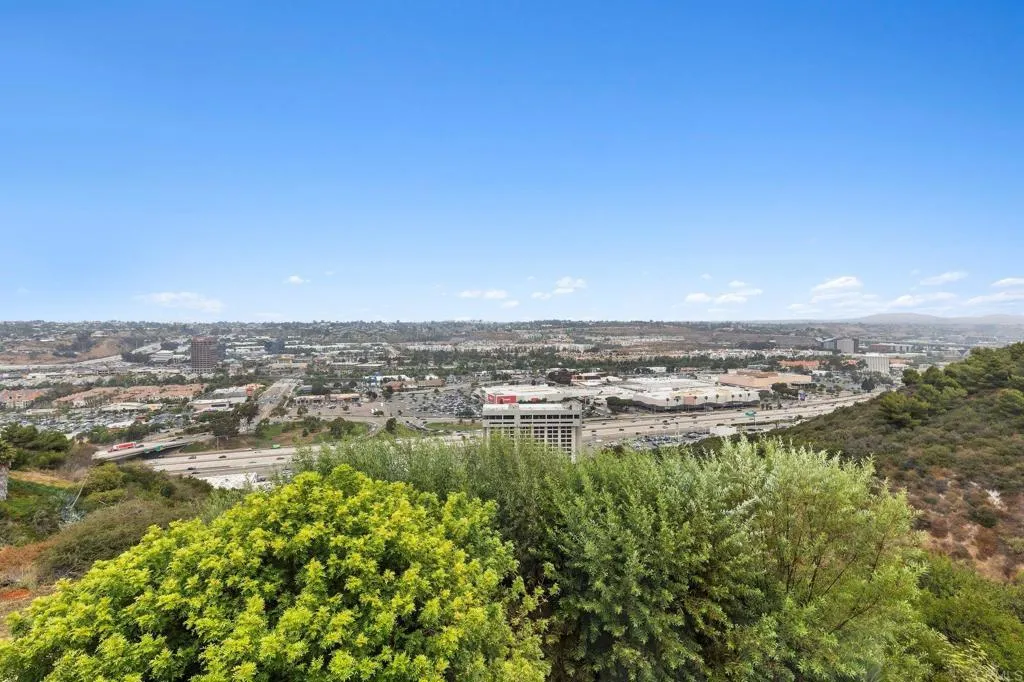 https://cdn.realtyfeed.com/cdn/127/307067660/488ba82a6a02c2360fdba0ee6d116950.webp