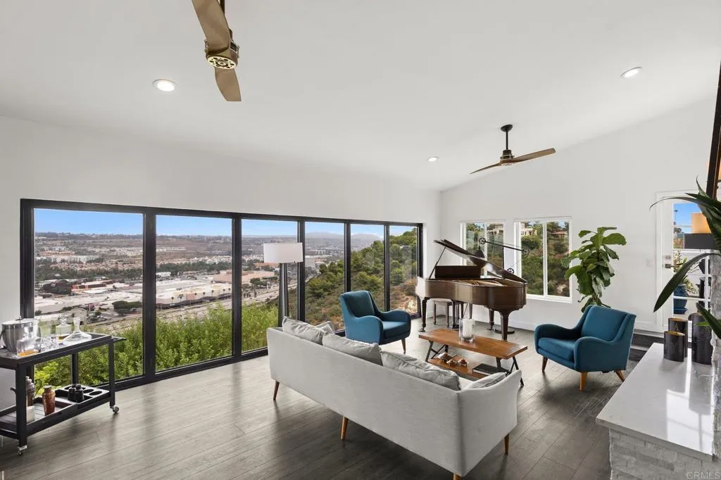 https://cdn.realtyfeed.com/cdn/127/307067660/8a5a047fb4c2e73c9b5b45a9ef91576b.webp