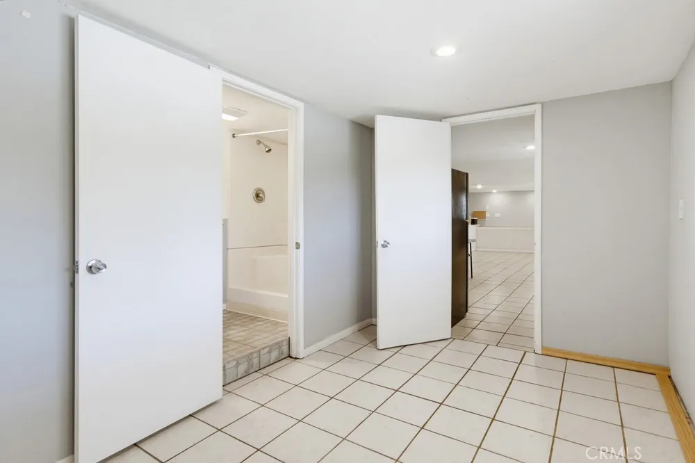 https://cdn.realtyfeed.com/cdn/127/307067672/0bafd13f62efcc7cbc040eddc974db43.webp