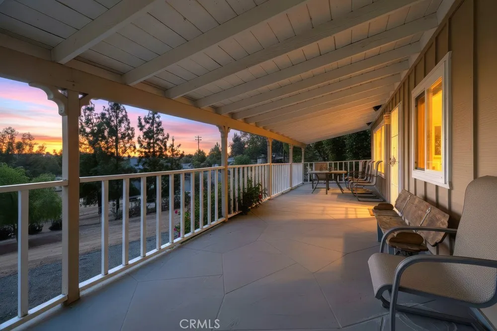 https://cdn.realtyfeed.com/cdn/127/307067672/14b830e6c7727cf9ffd25b80fc2b217f.webp