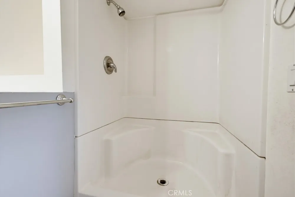 https://cdn.realtyfeed.com/cdn/127/307067672/cb667156f7f0a6cca844917b686e4e19.webp