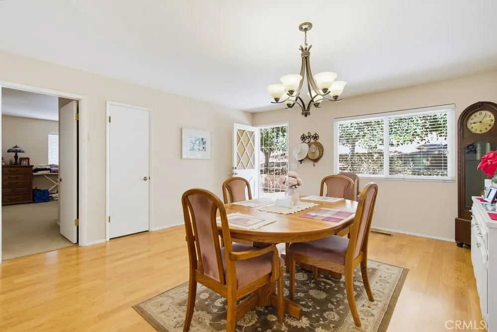 https://cdn.realtyfeed.com/cdn/127/307067672/f489c97fca1ac9c2a006796364cecf69.webp