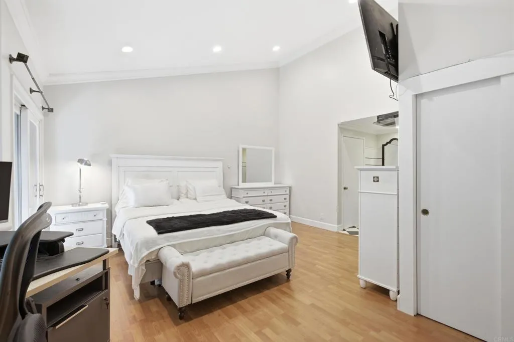 https://cdn.realtyfeed.com/cdn/127/307067703/2820be0a8b8867eadf80ece48f21bc4f.webp