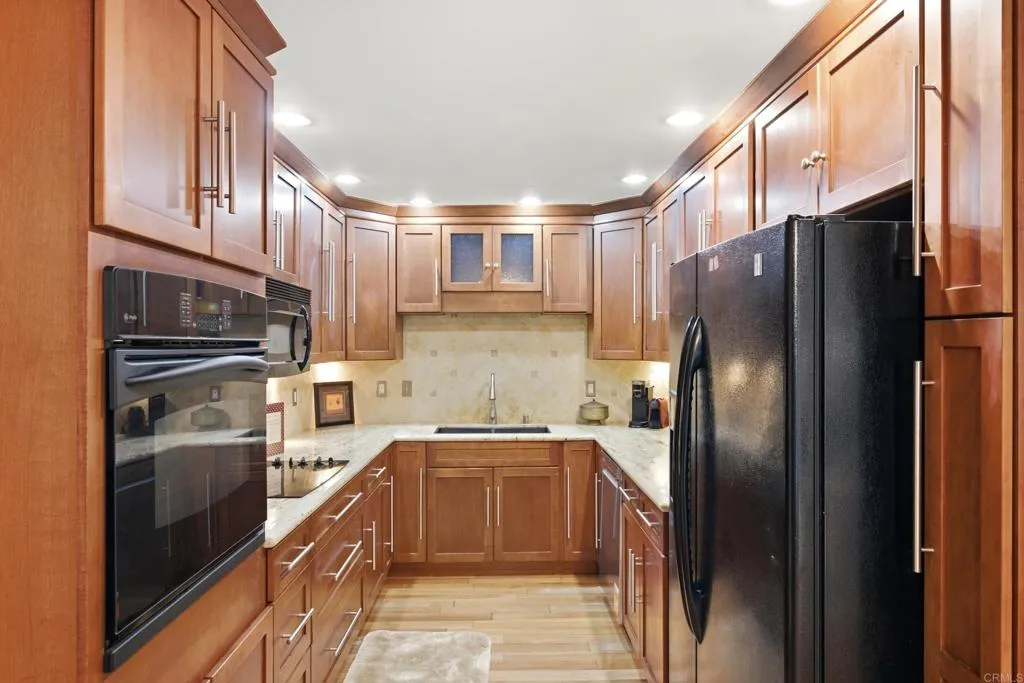 https://cdn.realtyfeed.com/cdn/127/307067703/389288b09c1b28ce27e1cd8f82379adf.webp