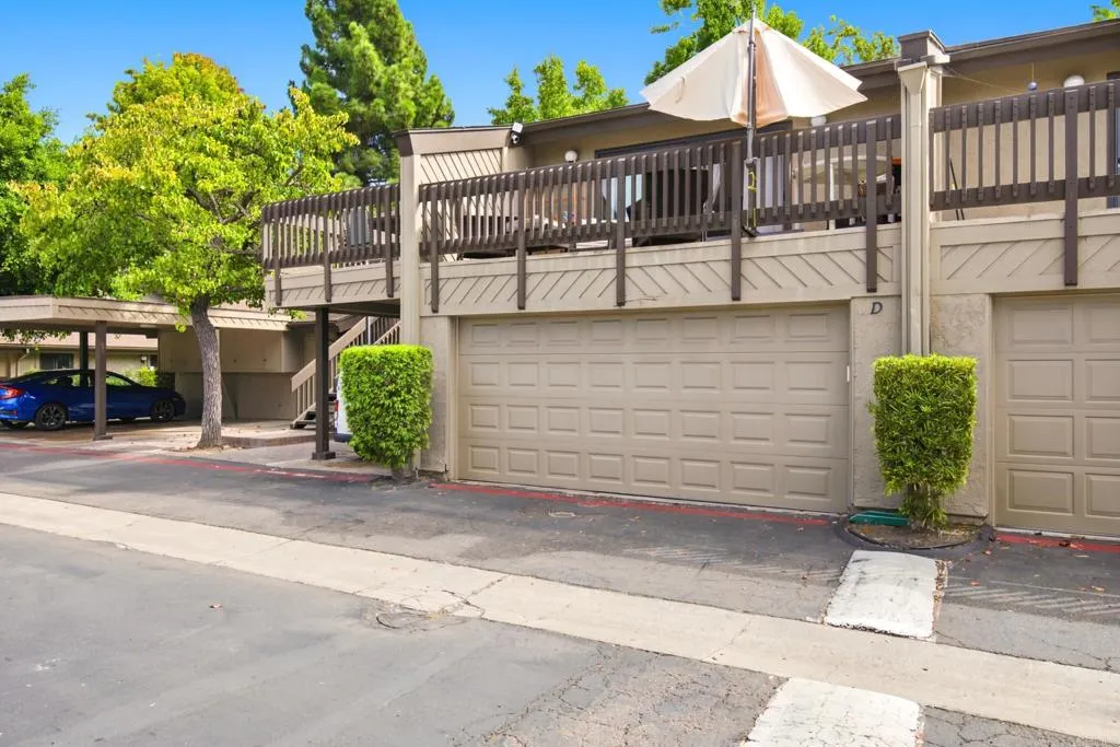 https://cdn.realtyfeed.com/cdn/127/307067703/708aa3a9ca2351d279d0f86b6c4c436f.webp