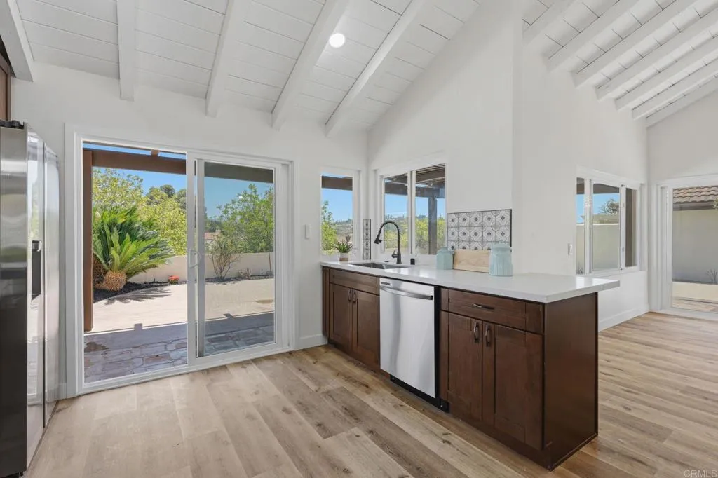 https://cdn.realtyfeed.com/cdn/127/307067707/7477c7bad4bc22303997f77cf5138048.webp