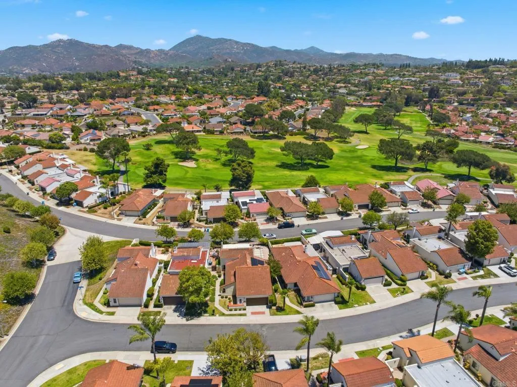 https://cdn.realtyfeed.com/cdn/127/307067707/a4efe959d68e30b25aa39b850fcd6242.webp